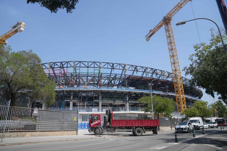 华体会赛事资讯-每体：除非施工进度有重大进展，否则巴萨仍无法回到新诺坎普比赛